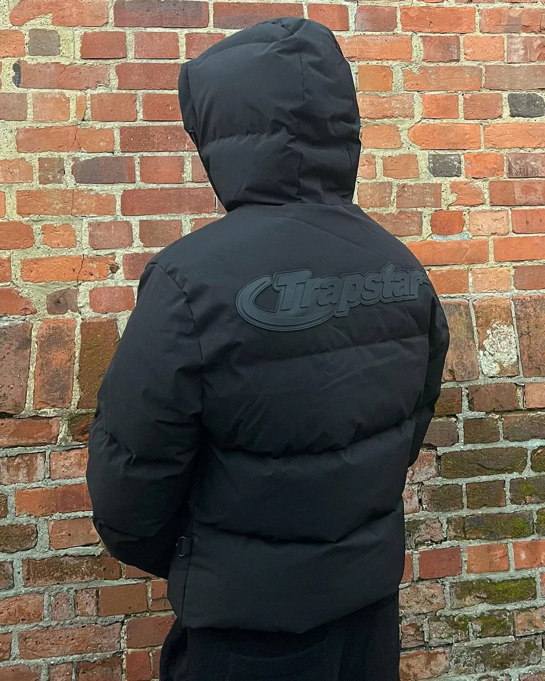 Trapstar Hyperdrive Technical Puffer - Black Edition