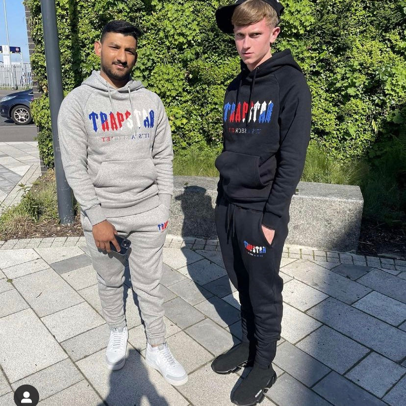 Trapstar Revolution Tracksuit - Black/Grey