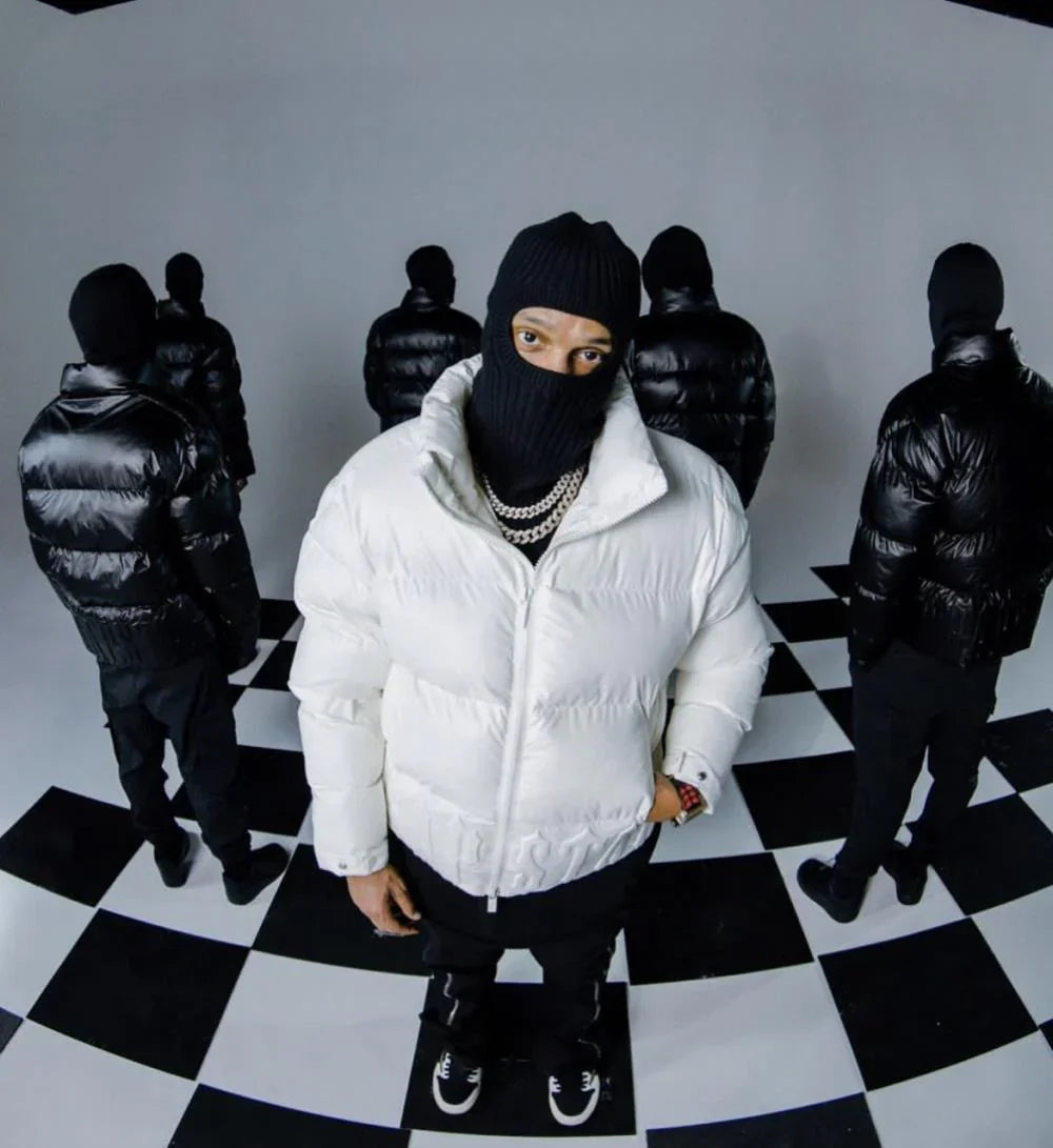 Trapstar Irongate Embossed Puffer Jacket - Black/White