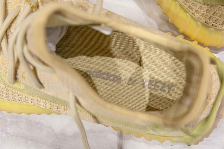 Yeezy Boost 350 V2 - Flax