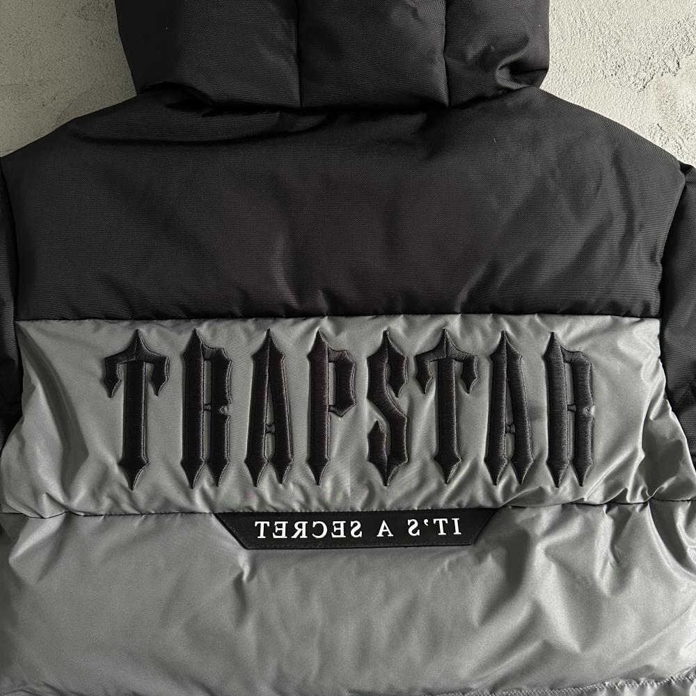 Trapstar Decoded Puffer Jacket - Grey/Black
