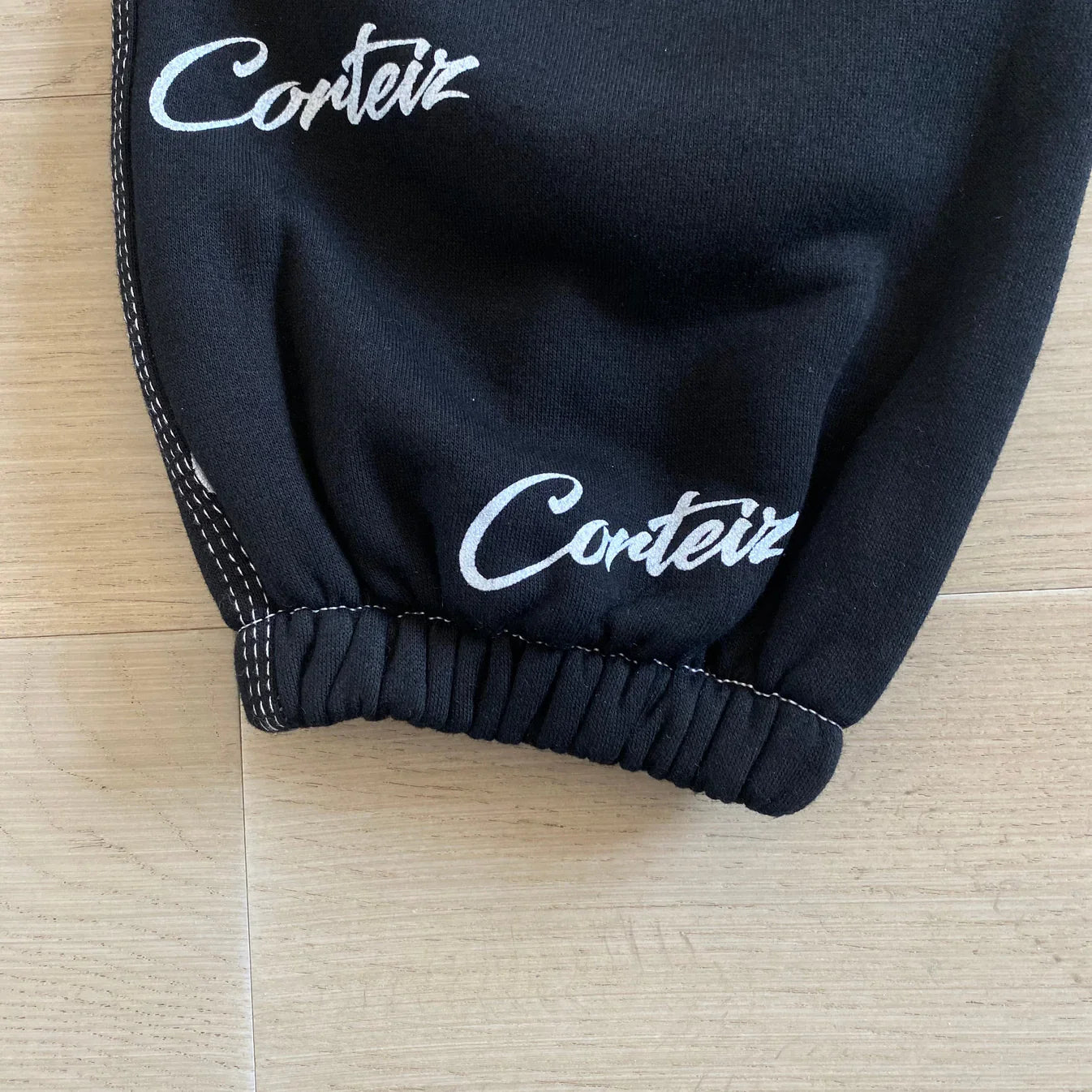 CORTEIZ All Over Print Joggers - Black/White