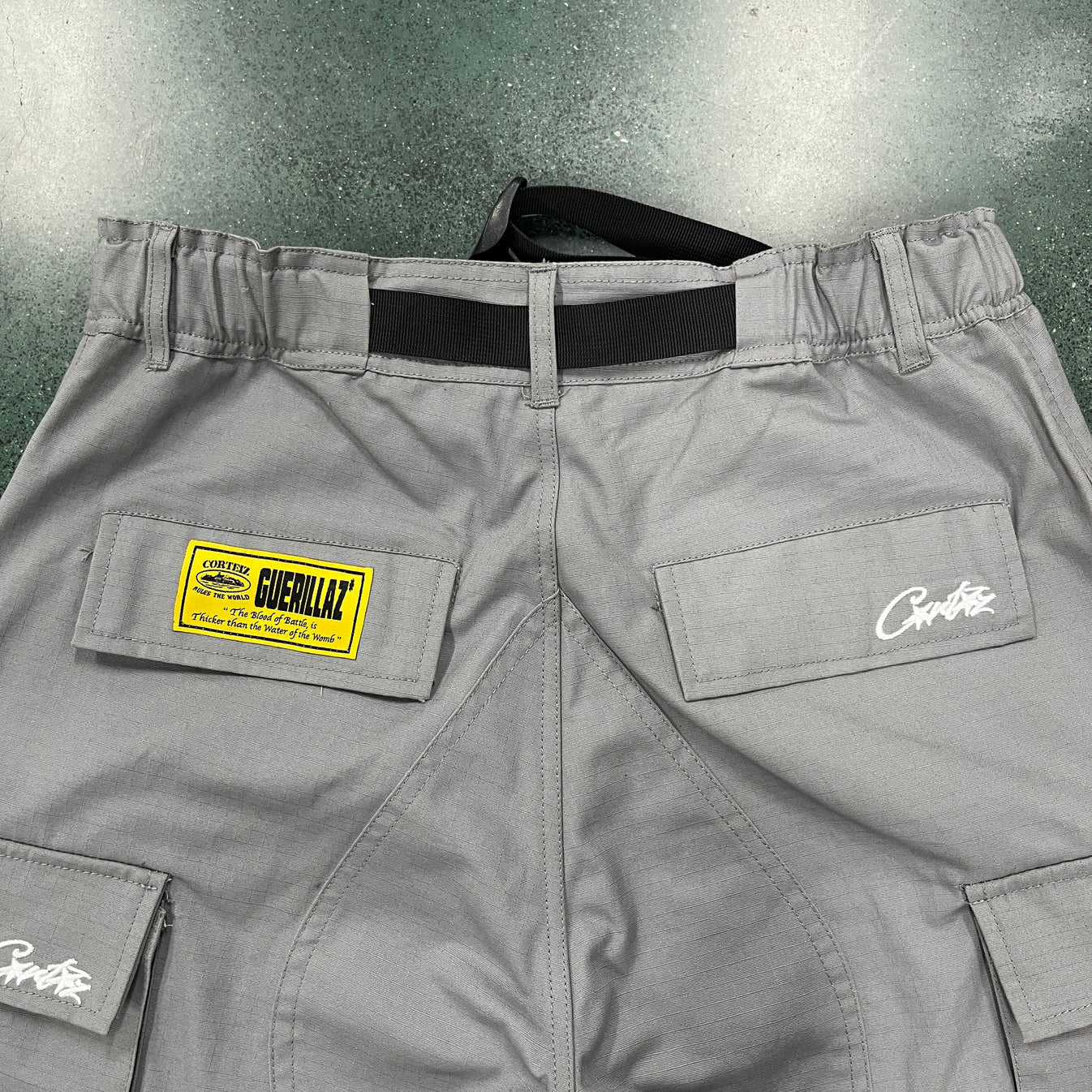 CORTEIZ Island Cargo Pants - Grey