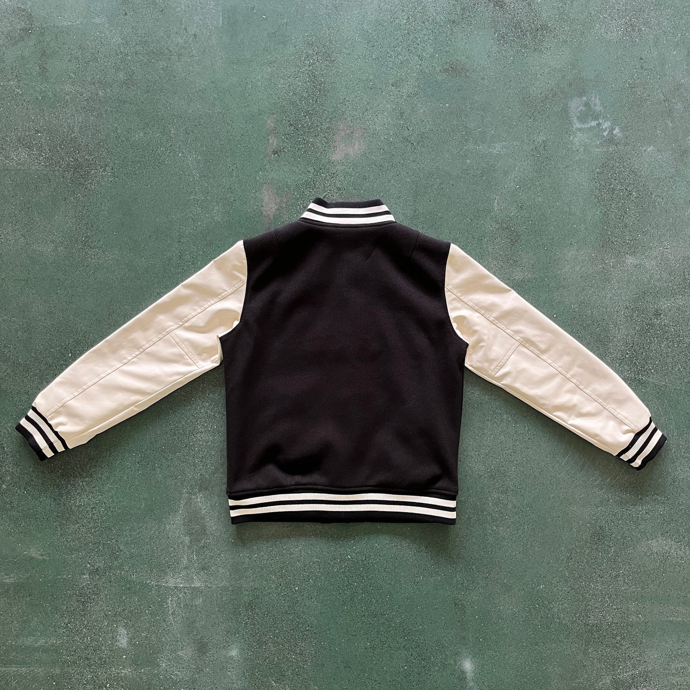 Trapstar Hyperdrive Chenille Varsity Jacket - Black/White