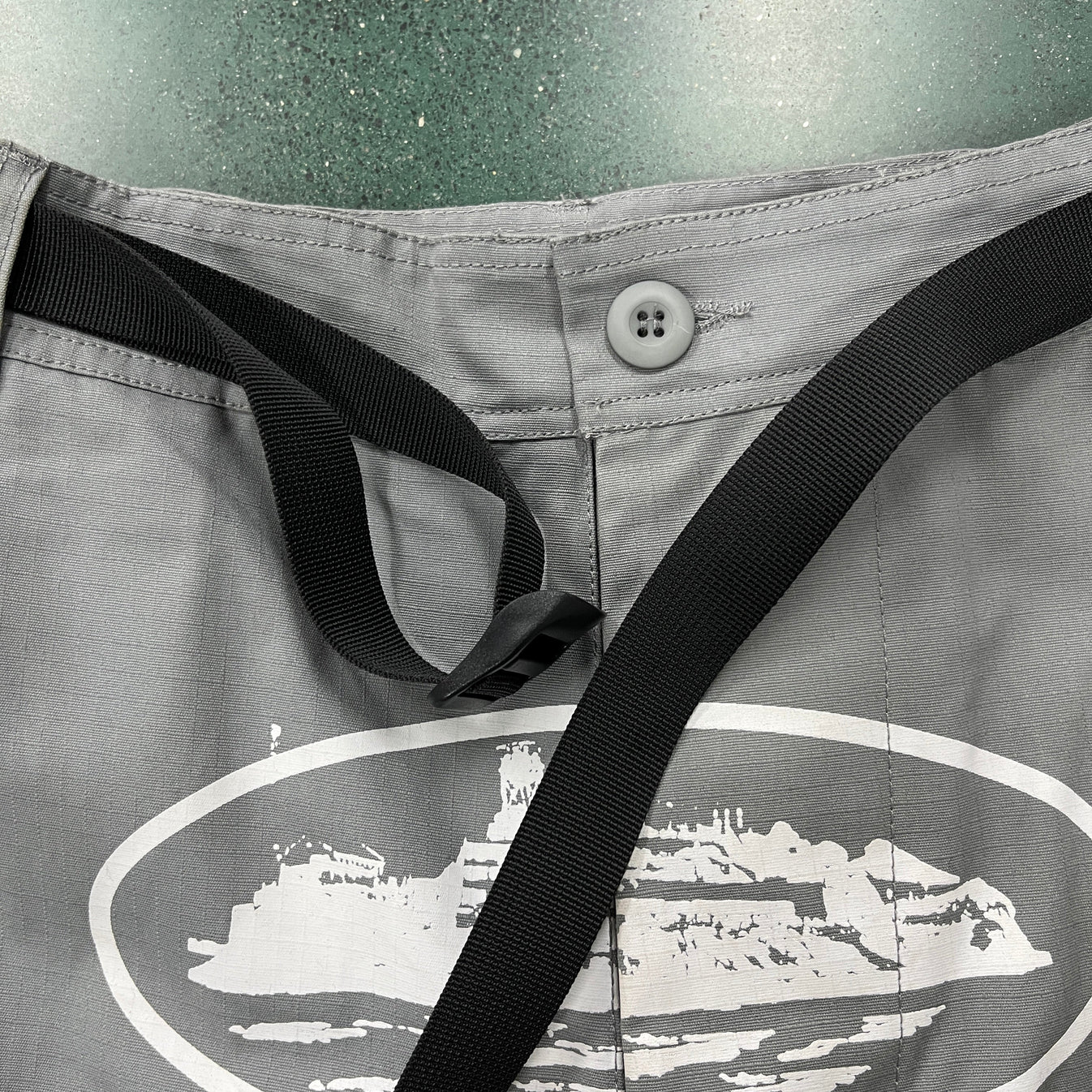 CORTEIZ Island Cargo Pants - Grey