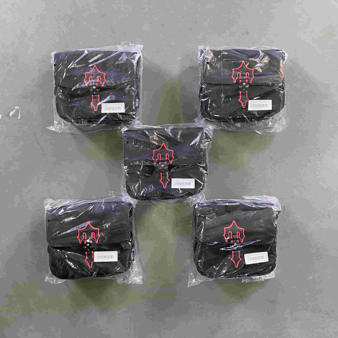 Trapstar Messenger Bag 2.0 - Black/Red