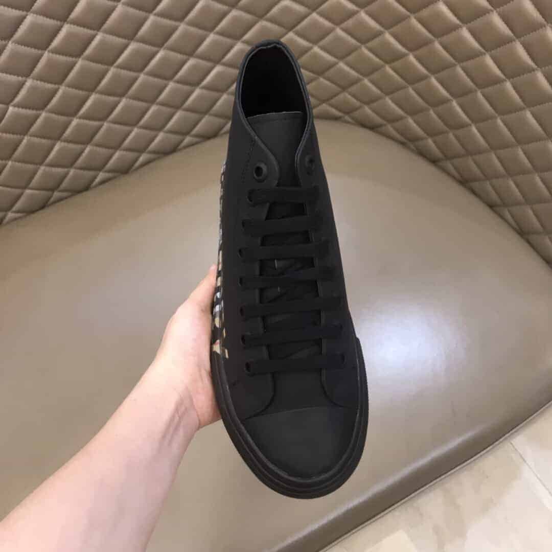 Burberry High Top Sneakers - Black