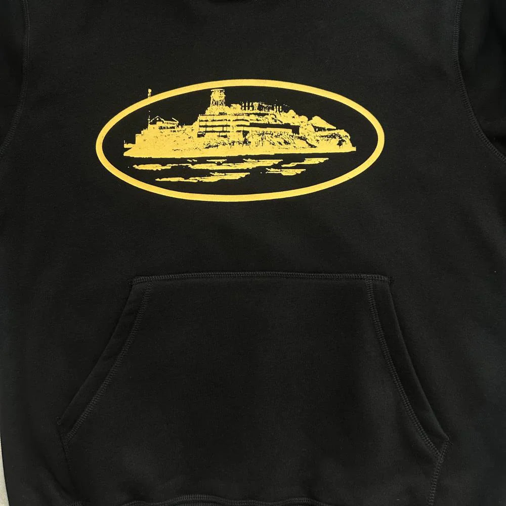 CORTEIZ Alcatraz Hoodie - Black/Yellow