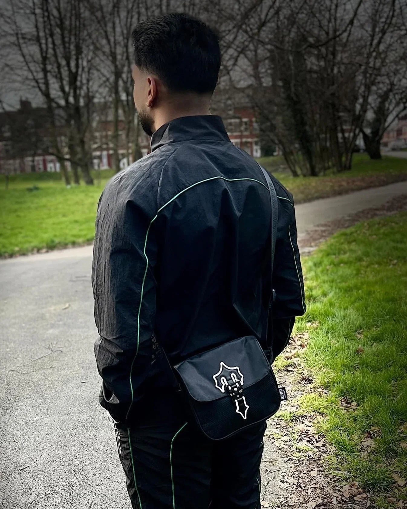 Trapstar Irongate T Shellsuit - Black/Green