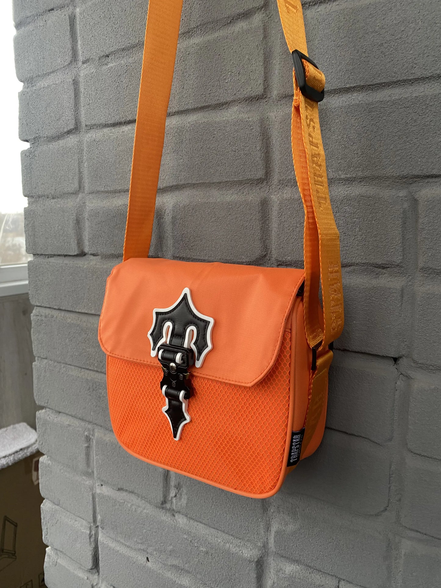 Trapstar Messenger Bag 1.0 - Orange