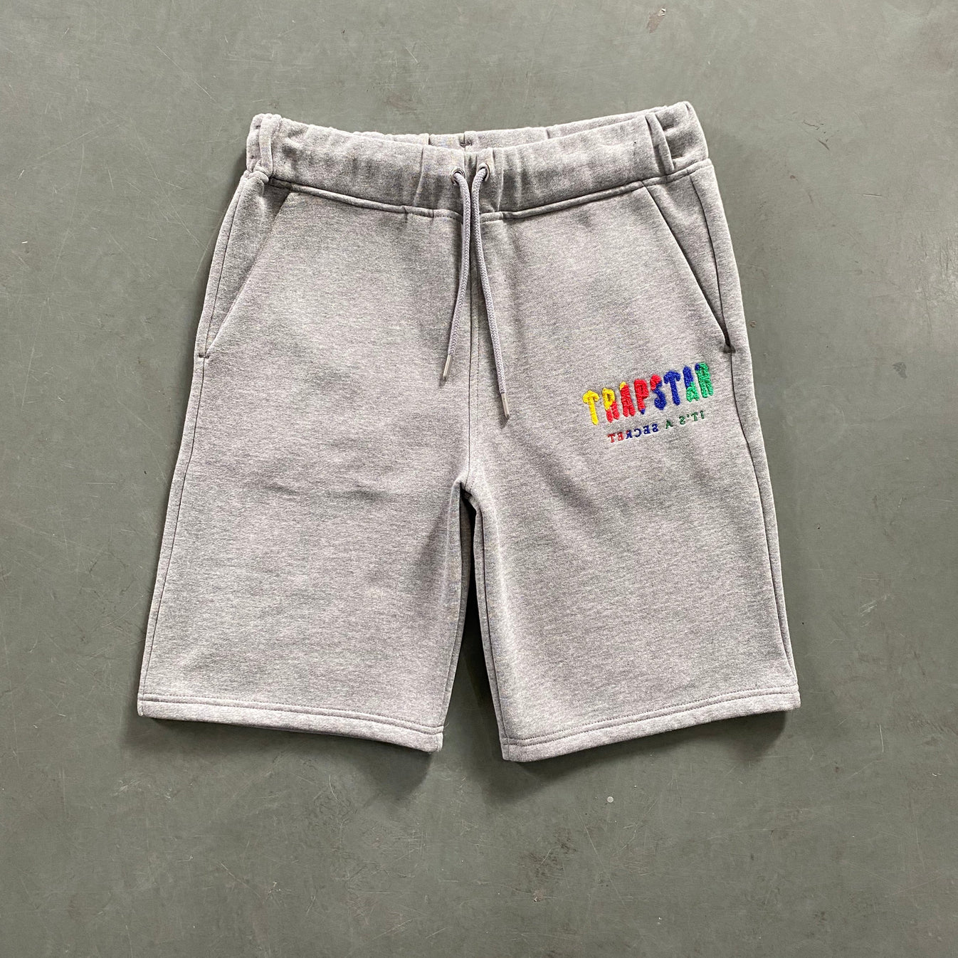 Trapstar Chenille Decoded Short Set - Grey/Black