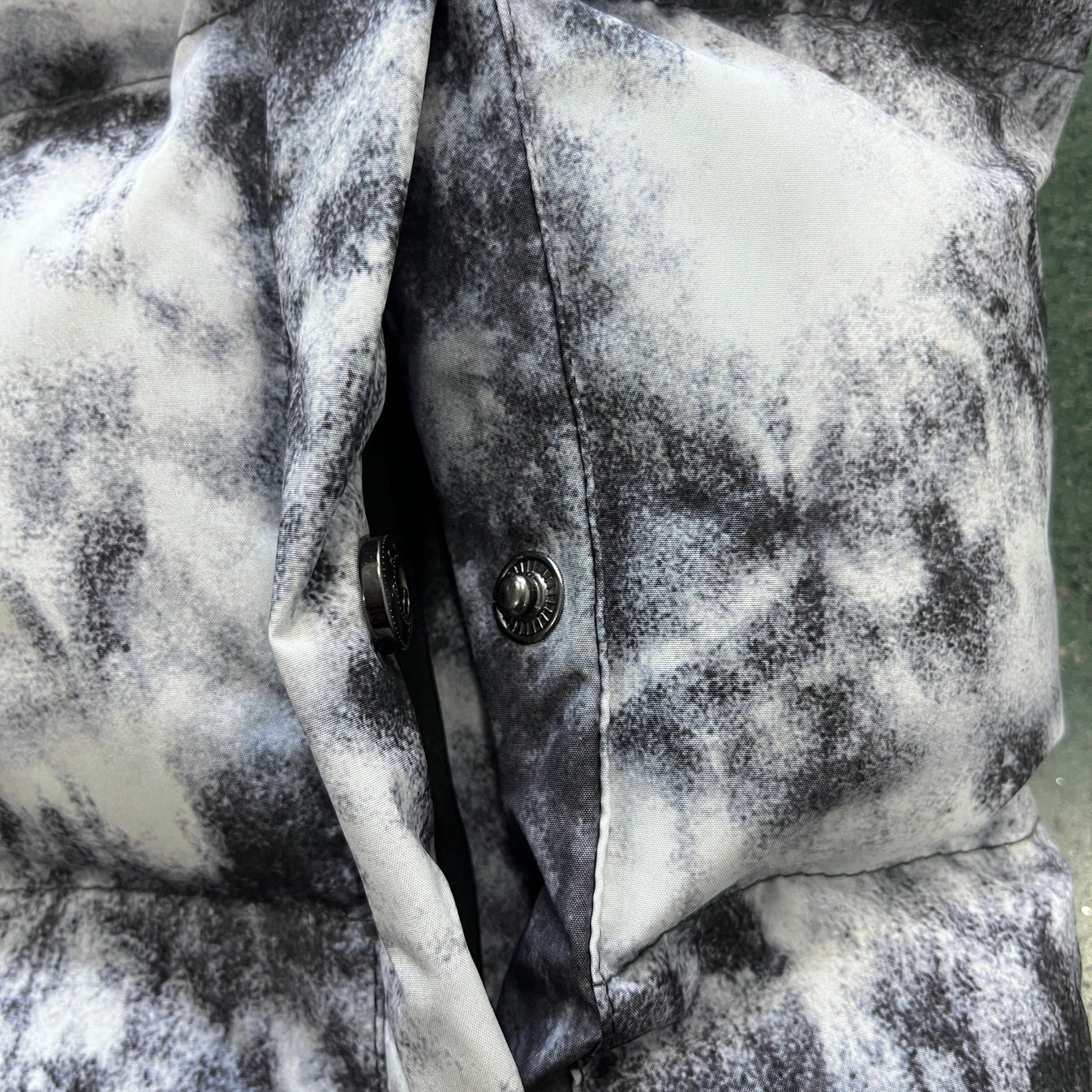 Trapstar Hyperdrive Puffer Jacket - Black/Grey Camo