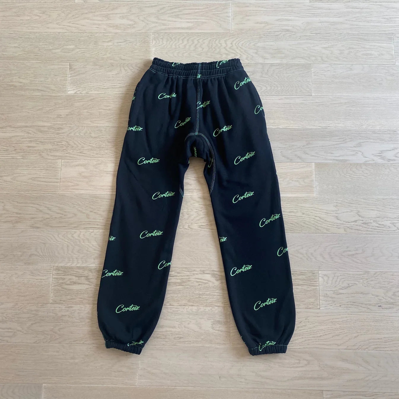 CORTEIZ All Over Print Joggers - Black/Green