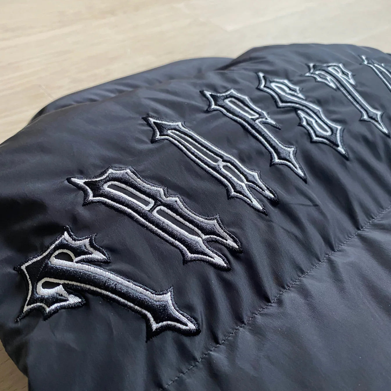 Trapstar T Badge Gilet - Black