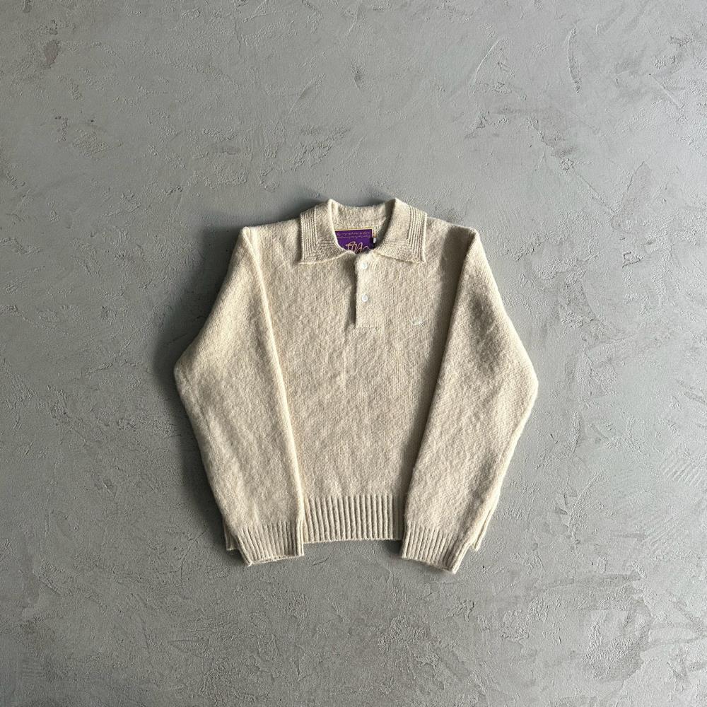 CORTEIZ More Hair Fuzzy Collar Sweater - Cream