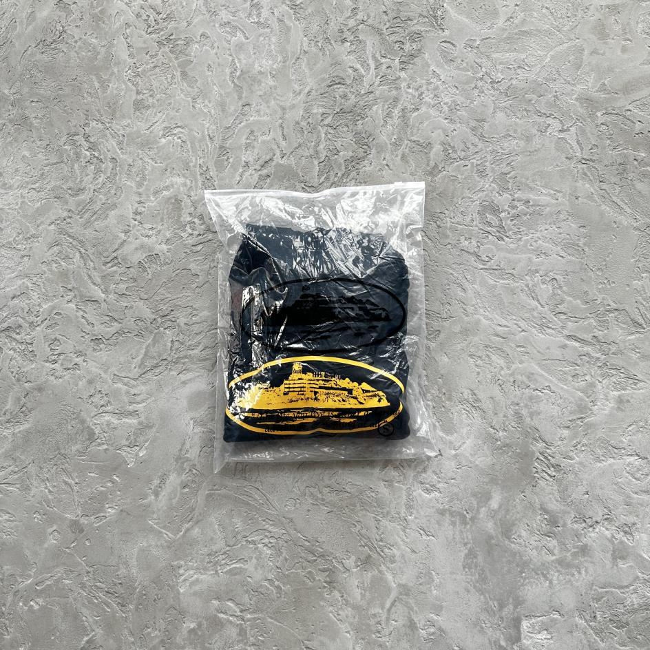 CORTEIZ Alcatraz Hoodie - Black/Yellow
