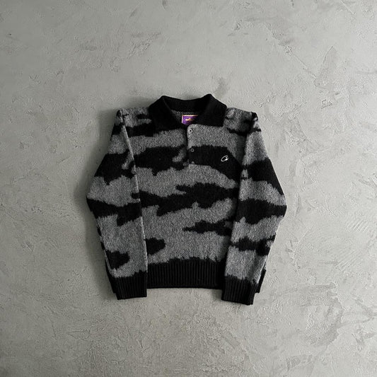 CORTEIZ More Hair Fuzzy Collar Sweater - Black/Grey