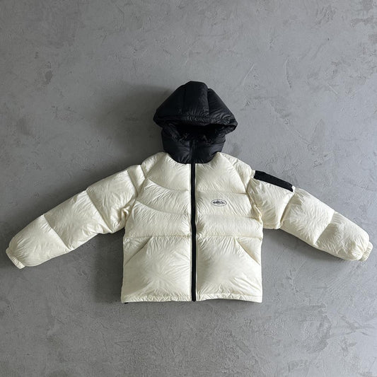 CORTEIZ Bolo Lite Jacket - White/Black