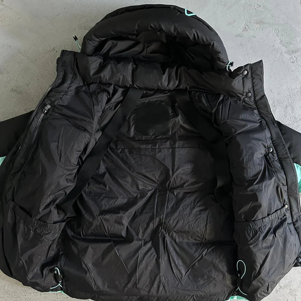 Syn Puffer Coat - Black/Blue