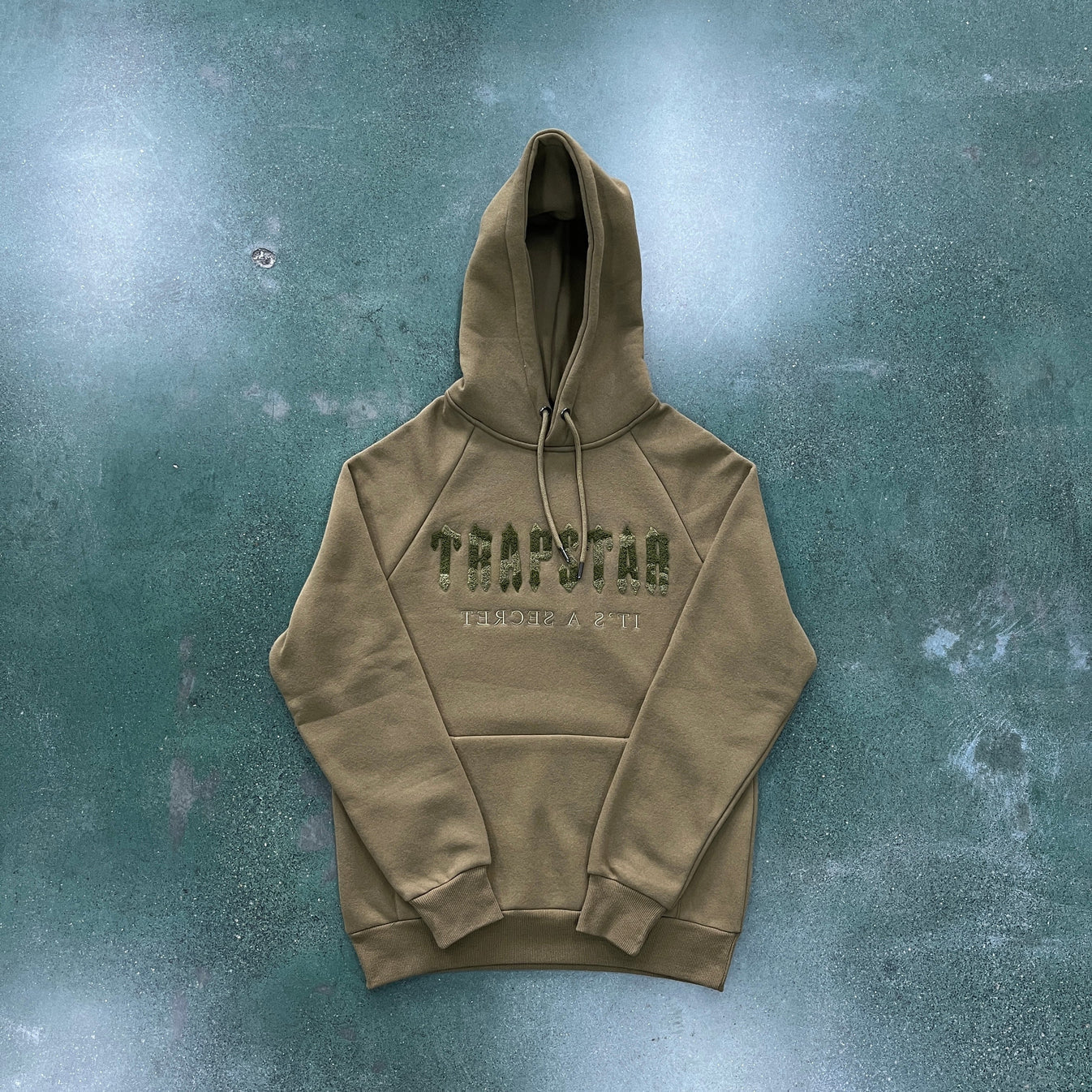 Trapstar Decoded Chenille Tracksuit - Olive Camo/Black