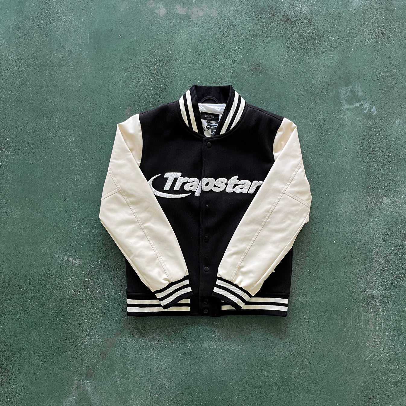 Trapstar Hyperdrive Chenille Varsity Jacket - Black/White