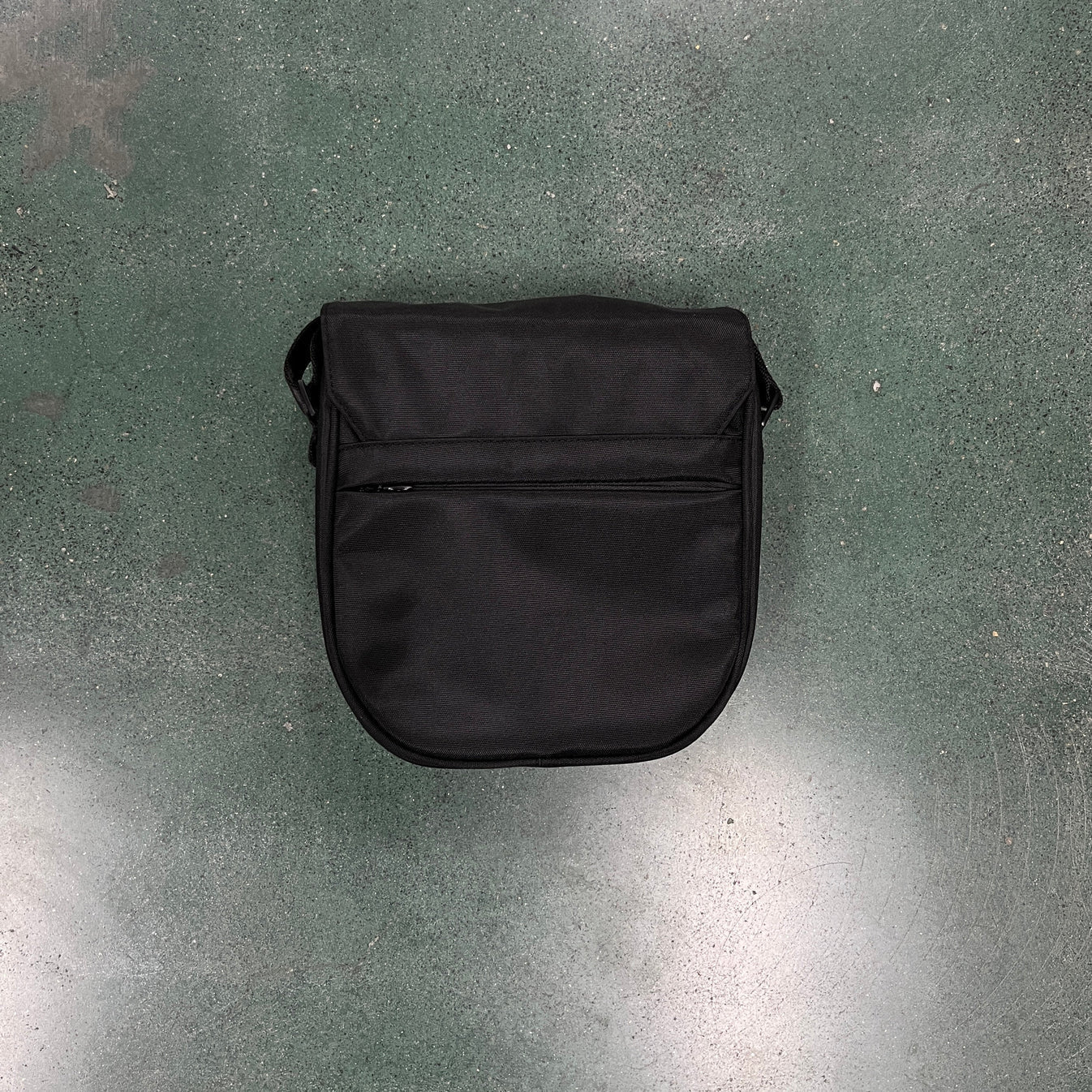 Trapstar Cobra T Bag - Black/Silver