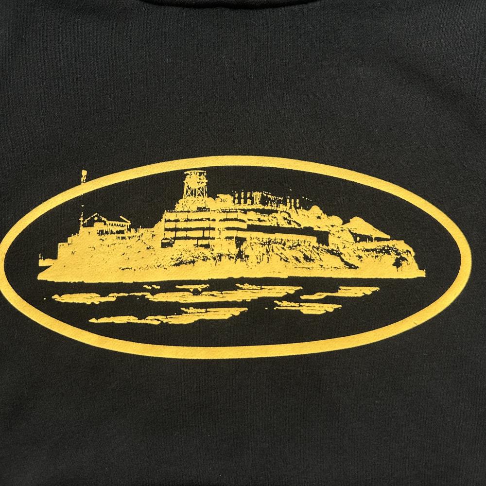 CORTEIZ Alcatraz Hoodie - Black/Yellow