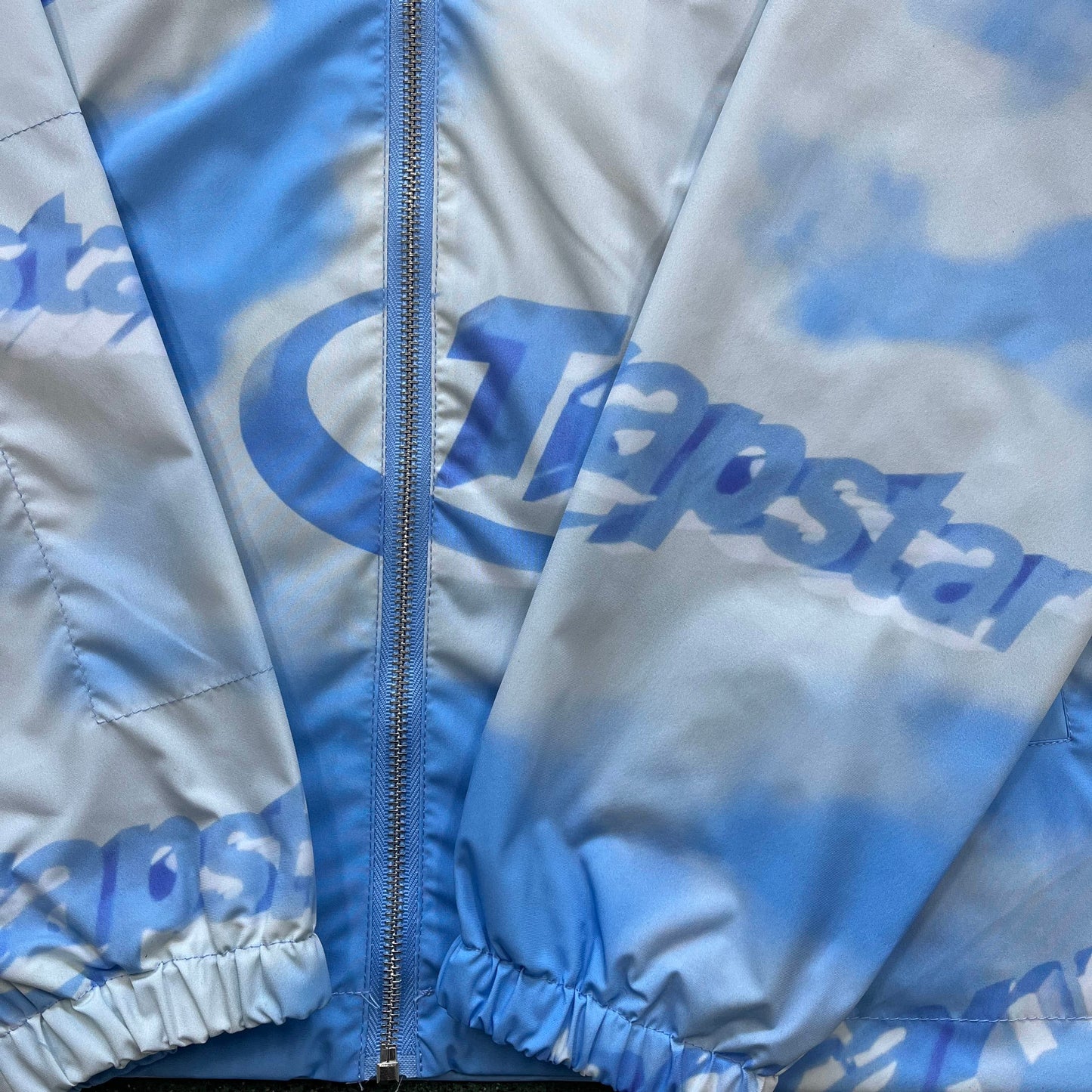 Trapstar Irongate T Windbreaker - Cloud