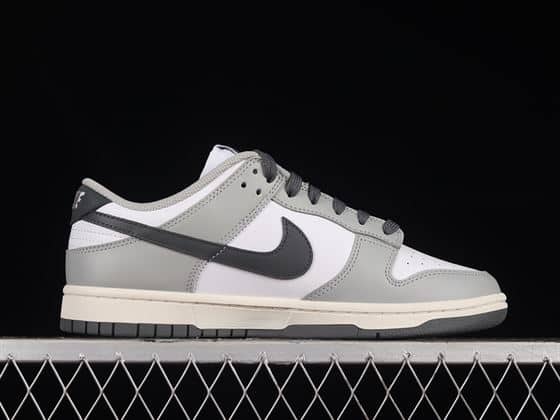 Nike Air Jordan 1 Dunk Low - Light Smoke Grey