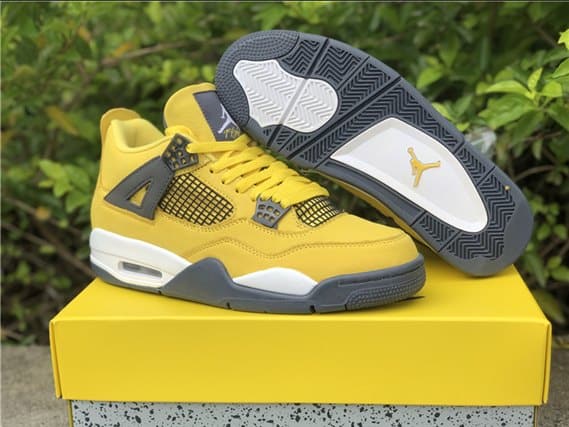 Jordan 4 - Lightning