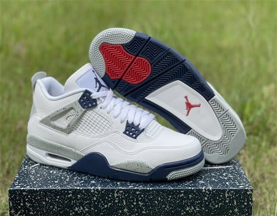 Jordan 4 Retro - Midnight Navy