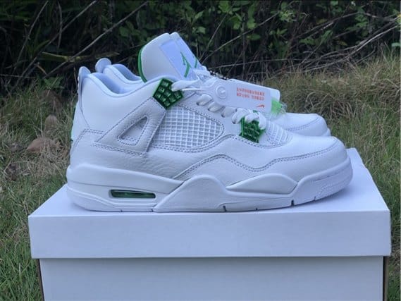 Jordan 4 Retro - Green Metallic