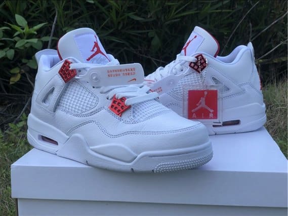 Jordan 4 Retro - Red Metallic