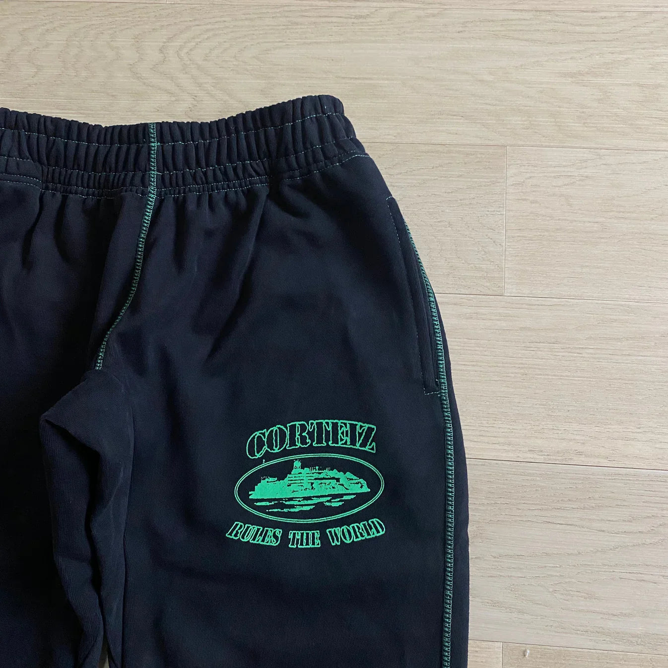 CORTEIZ Alcatraz Jogging Pants - Black/Green