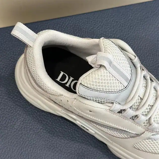 Dior B22 Sneakers - Cream
