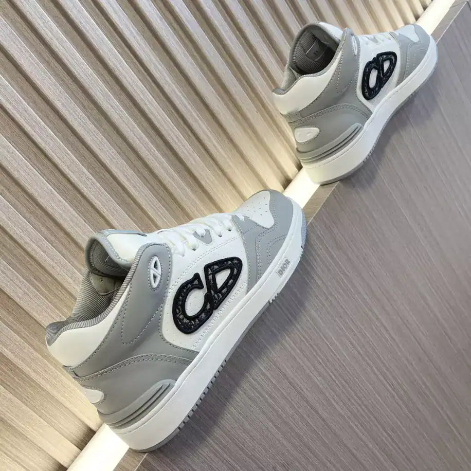 Dior B57 Mid-Top Sneaker - White/Grey