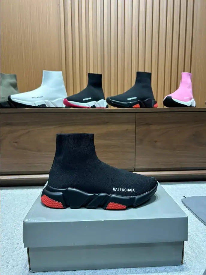 Balenciaga Speed Knit Sneakers - Black
