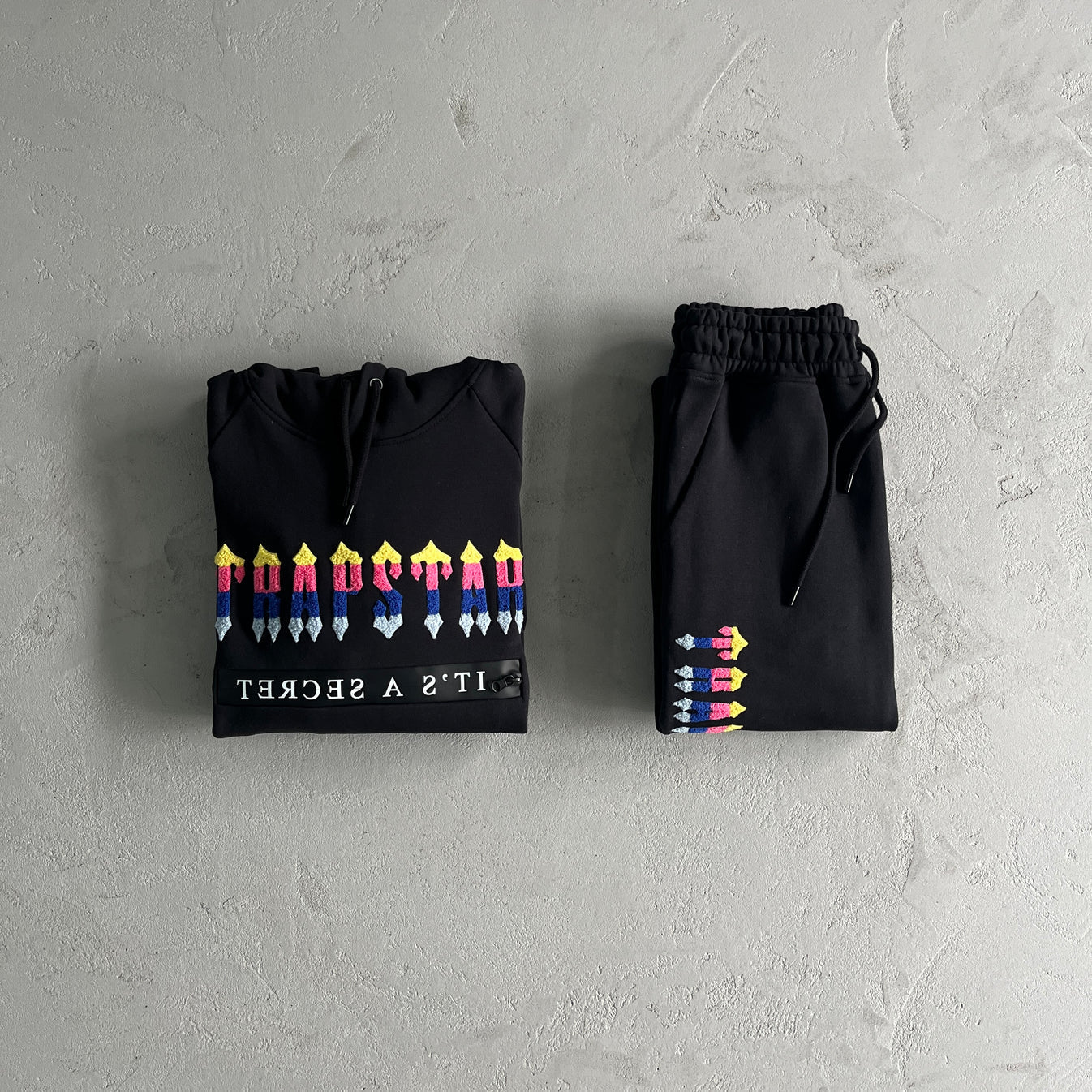 Trapstar Chenille Decoded 2.0 Tracksuit - Black/Rainbow