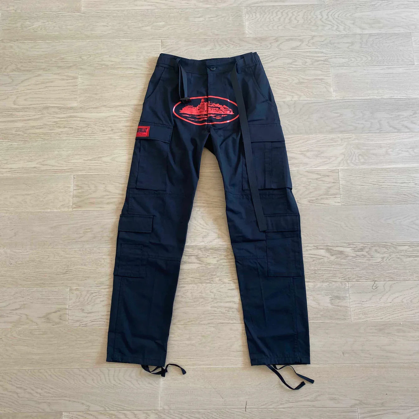 CORTEIZ Island Cargo Pants - Black/Red