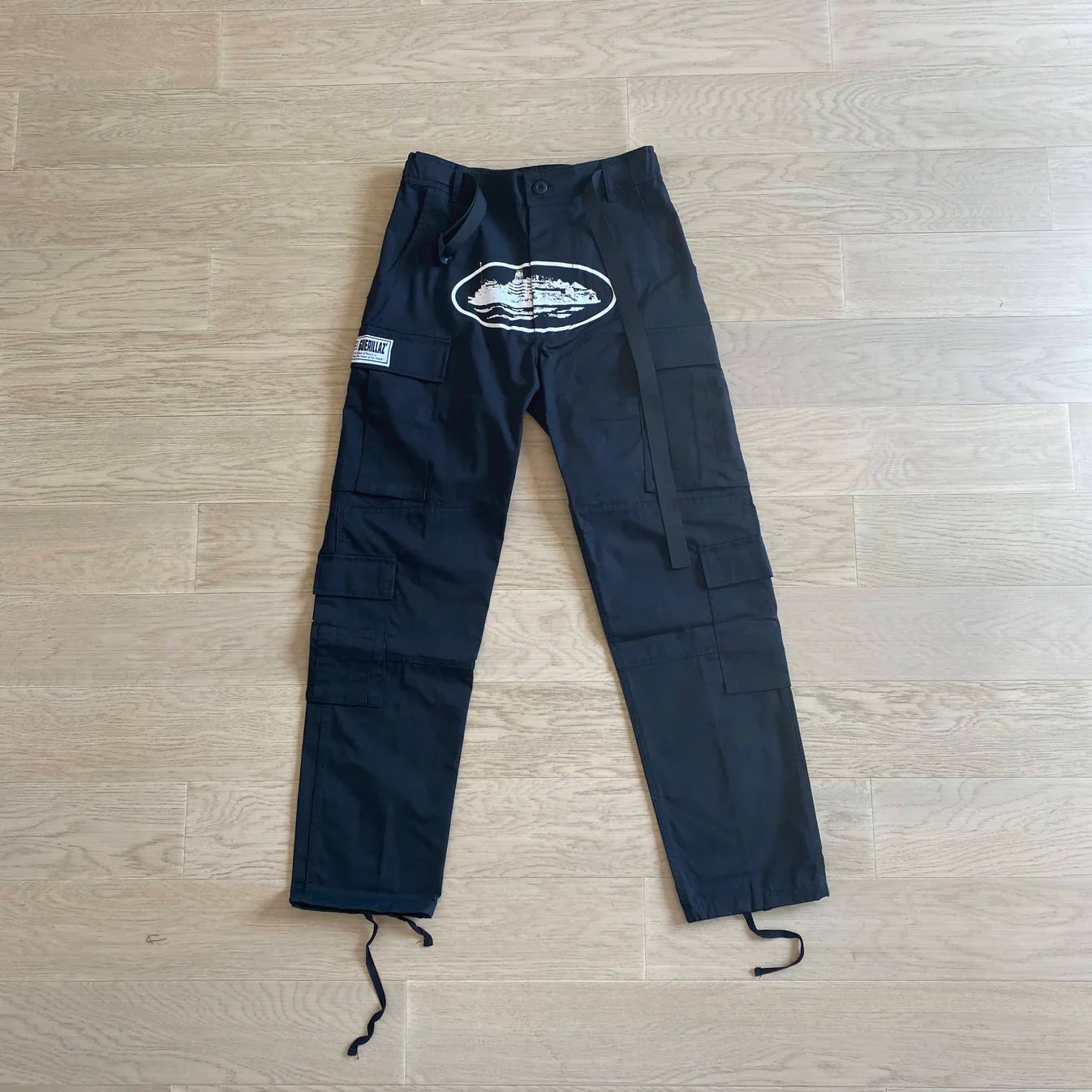 CORTEIZ Island Cargo Pants - Black/White