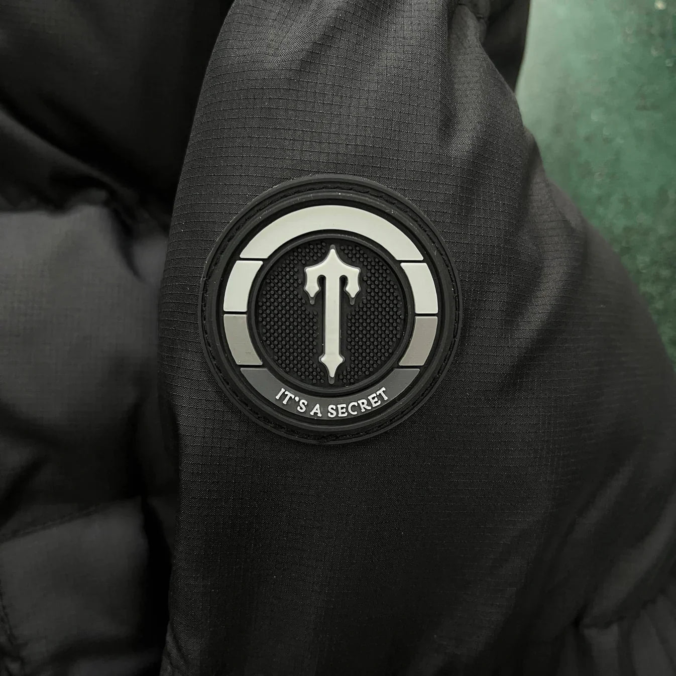 Trapstar Decoded Hooded Puffer 2.0 Jacket - Black