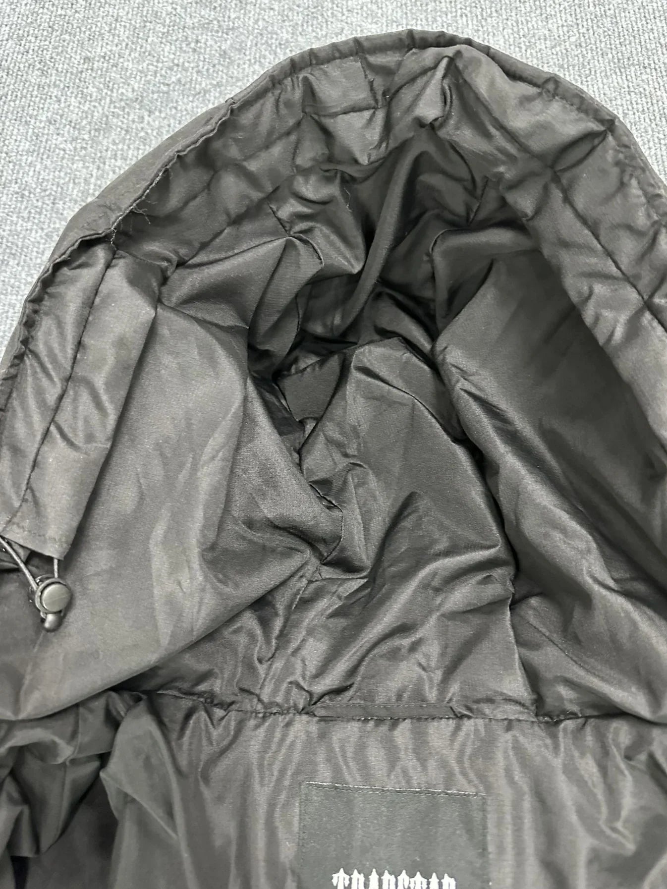 Trapstar Decoded Hooded Puffer 2.0 Jacket - Infrared Edition