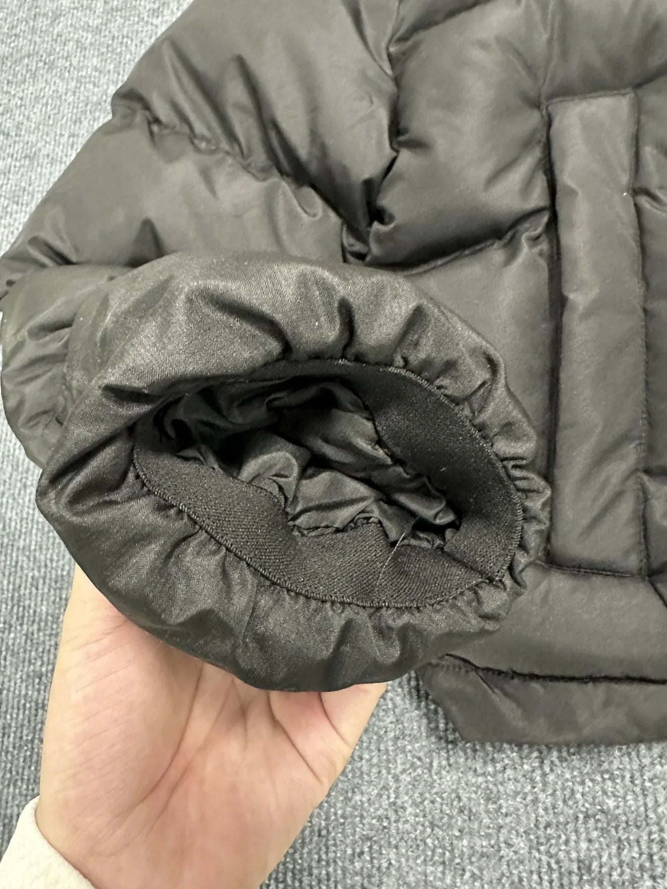 Trapstar Decoded Hooded Puffer 2.0 Jacket - Infrared Edition