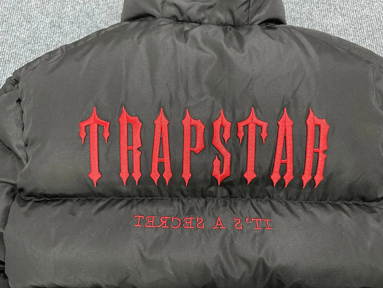 Trapstar Decoded Hooded Puffer 2.0 Jacket - Infrared Edition