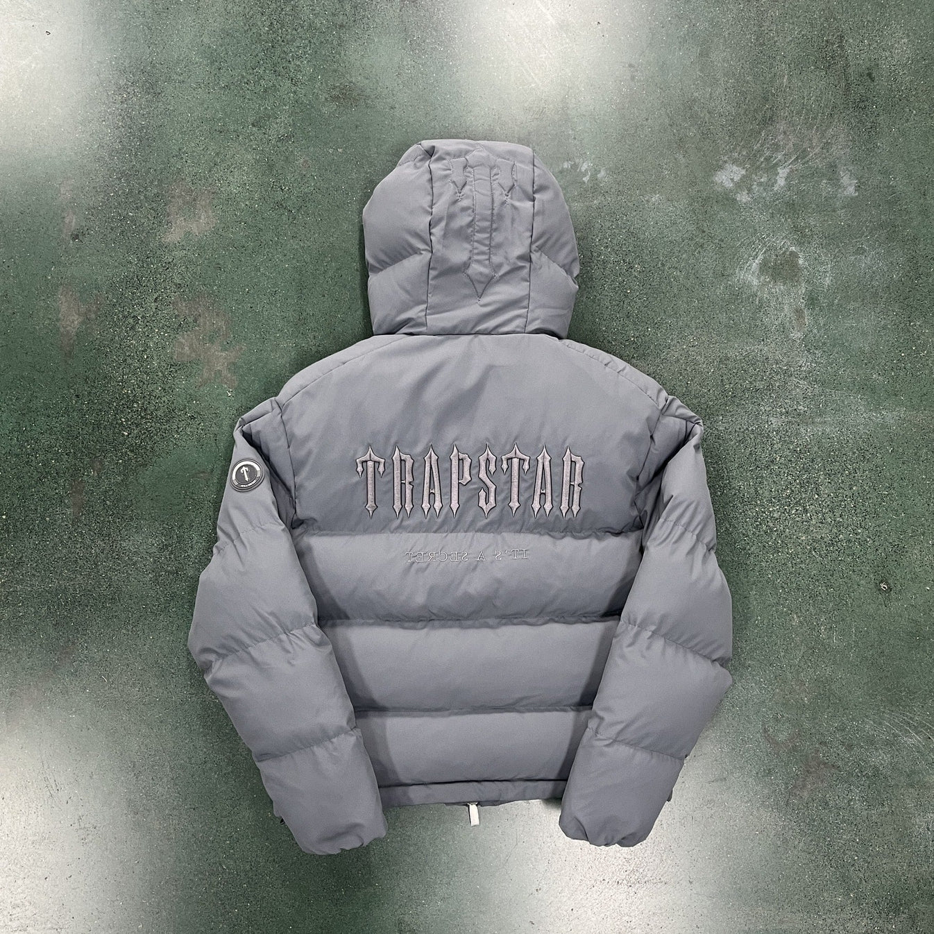 Trapstar Decoded 2.0 Hooded Puffer Jacket - Grey