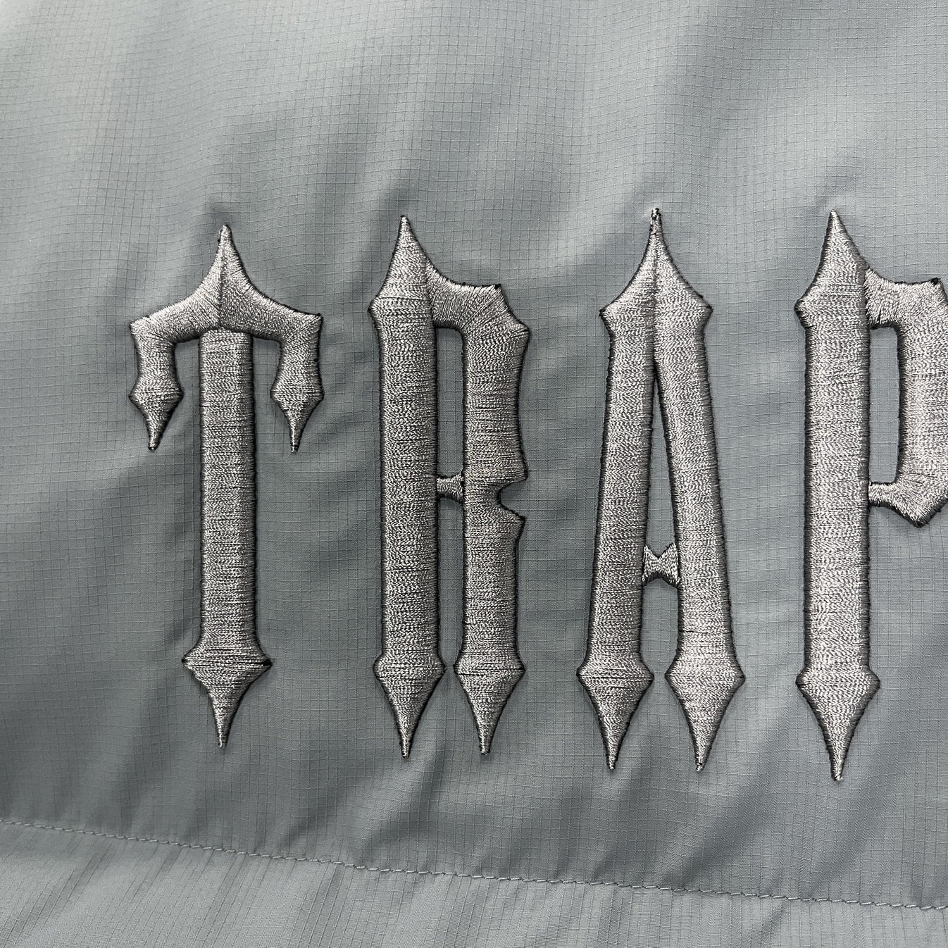 Trapstar Decoded 2.0 Hooded Puffer Jacket - Grey