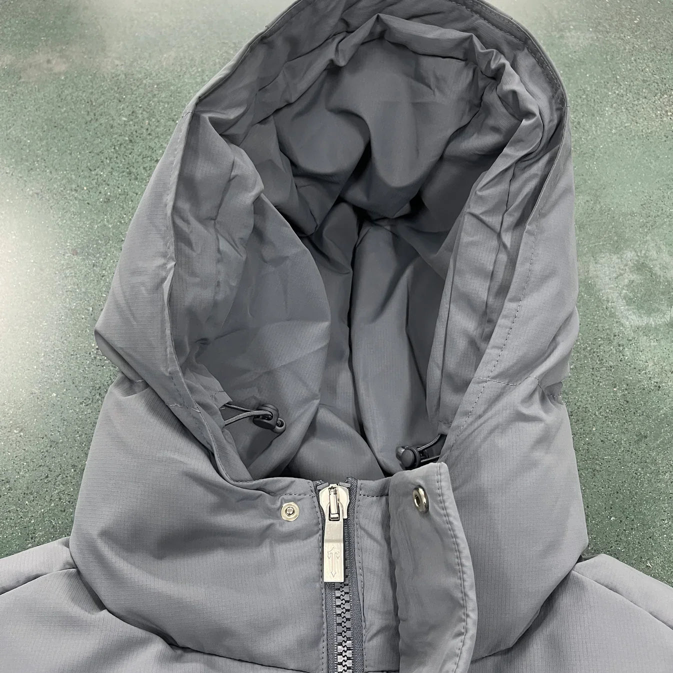 Trapstar Decoded 2.0 Hooded Puffer Jacket - Grey