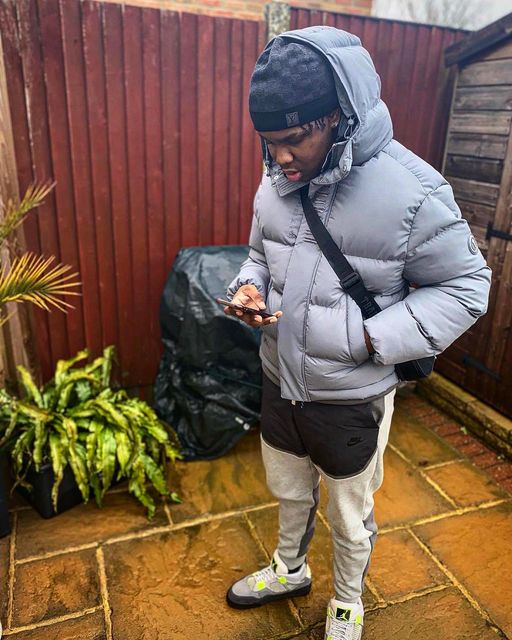 Trapstar Decoded 2.0 Hooded Puffer Jacket - Grey