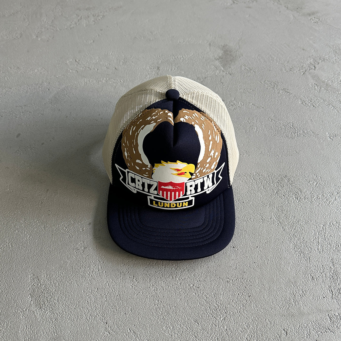 CORTEIZ Eagle Trucker Cap - Black/Beige