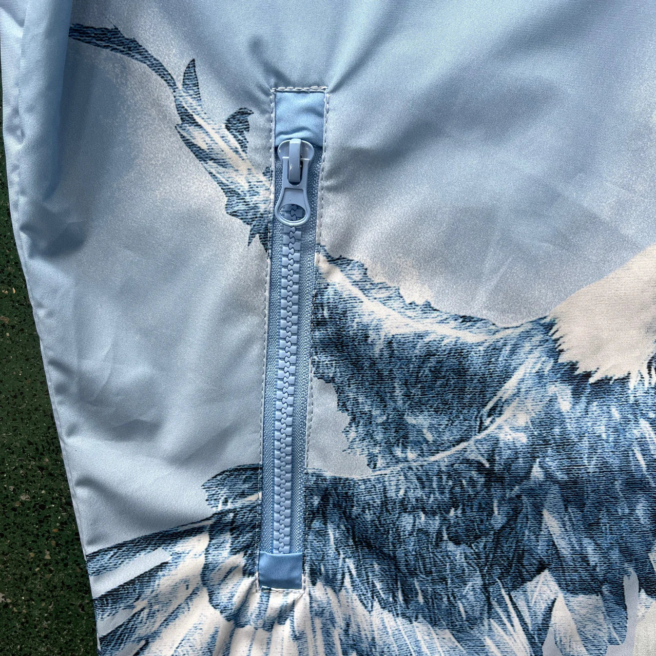Trapstar Eagle Zip Windbreaker - Sky Blue